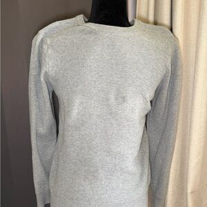 Zara Men's Light Grey Ribbed Crewneck Sweater
